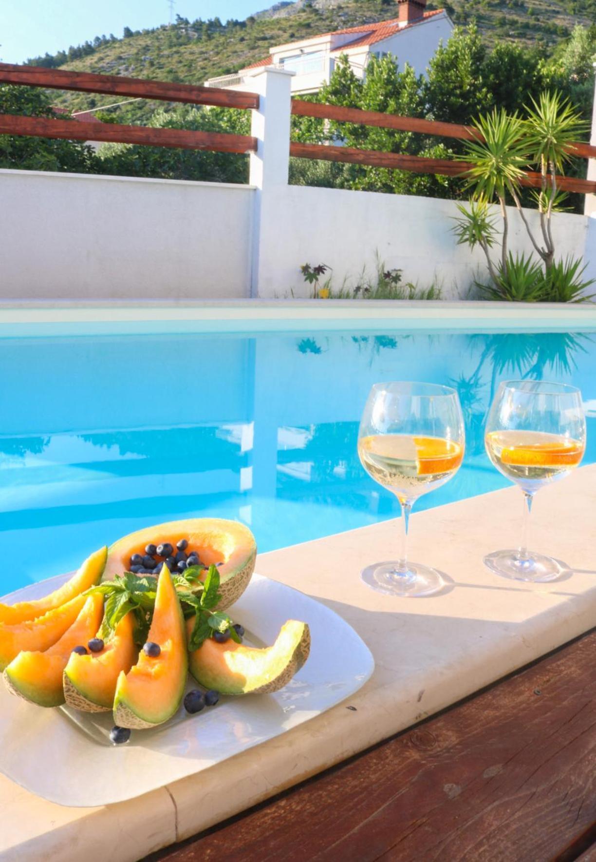 Villa My Rose With A Private Pool Mlini Luaran gambar